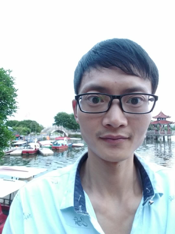 超越梦想的第一张照片--厦门交友网