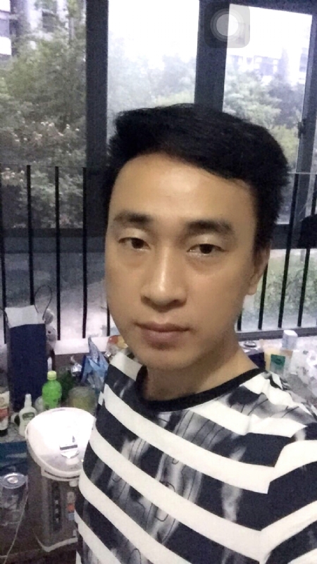 不期而遇的第一张照片--厦门交友网