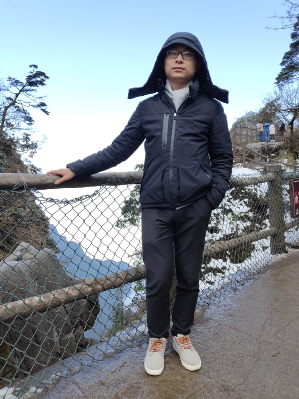 记录的地平线的第一张照片--厦门交友网