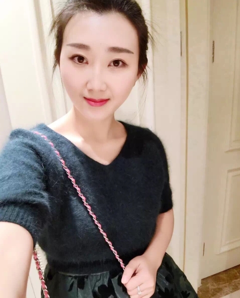 小妮的第三张照片--厦门交友网