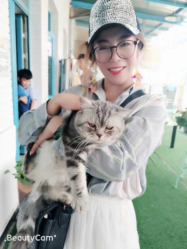小黑猫的第一张照片--厦门交友网