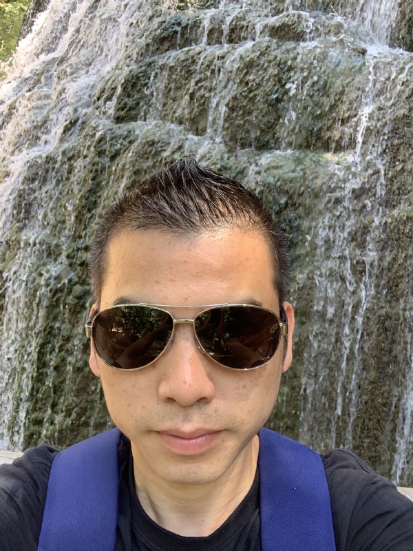 高兴的第二张照片--厦门交友网