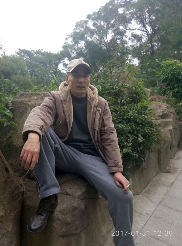热腾腾的第一张照片--厦门交友网