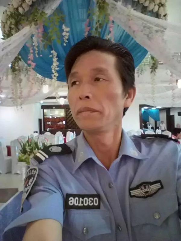 卧窗听雨的第二张照片--厦门交友网