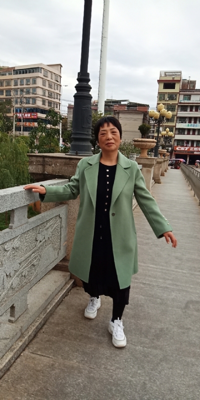 小玲的第一张照片--厦门交友网