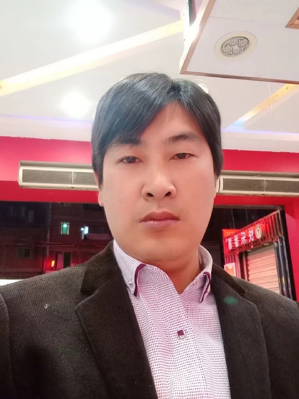 奔跑的第二张照片--厦门交友网