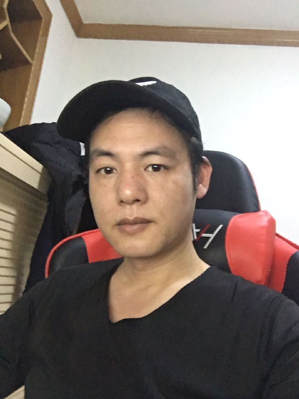 扛枪打鸟的第一张照片--厦门交友网