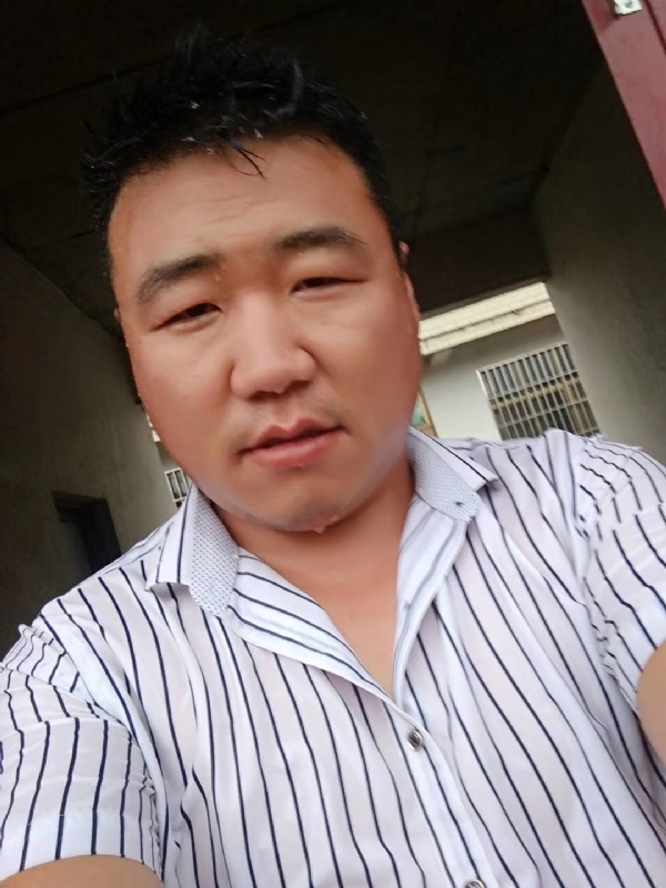 江湖中人的第一张照片--厦门交友网