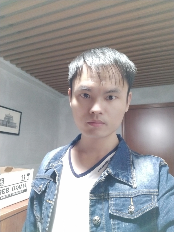 阿信的第一张照片--厦门交友网