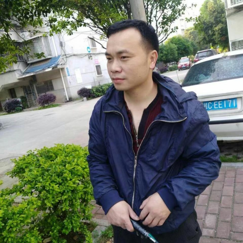 灰色足迹的第一张照片--厦门交友网