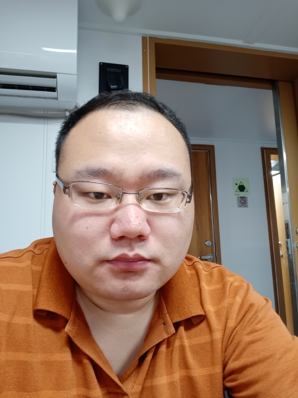 努力爱一次的第一张照片--厦门交友网