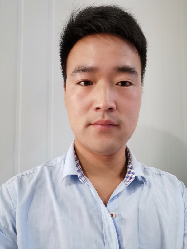 诗和远方的第一张照片--厦门交友网