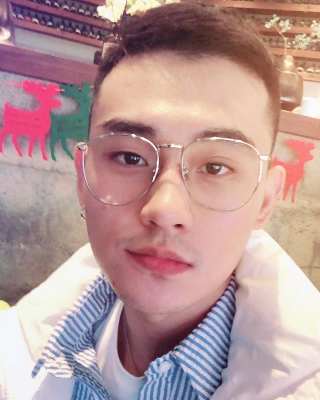 胡强很孤单的第一张照片--厦门交友网