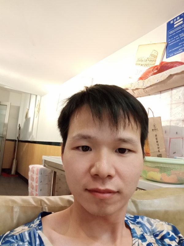 万里无云的第一张照片--厦门交友网