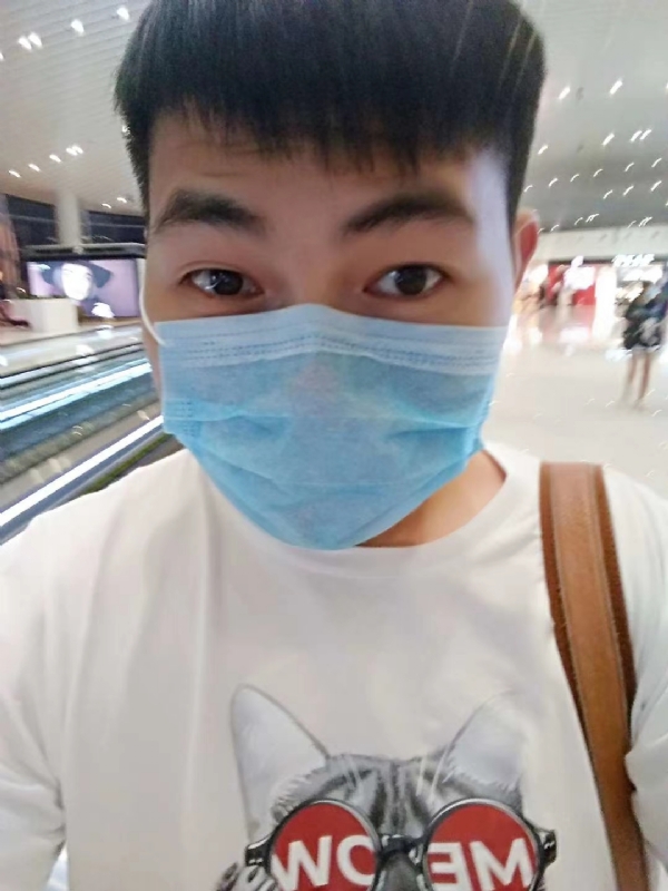 咔咔一顿的第一张照片--厦门交友网