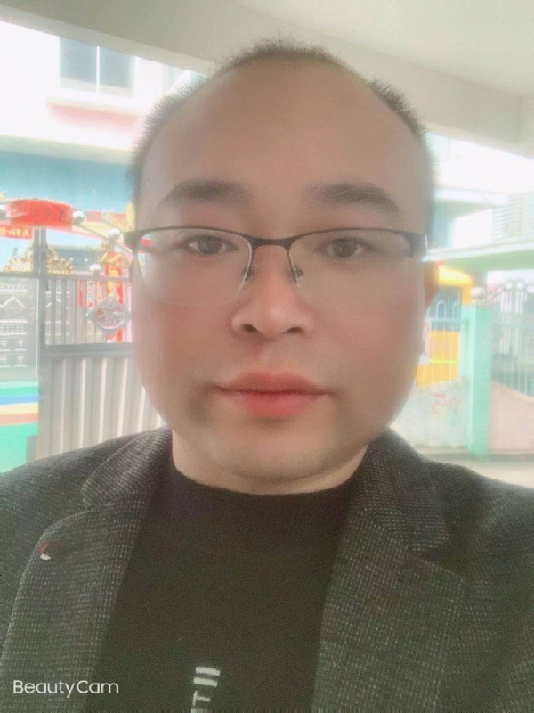 海阔凭鱼跃的第一张照片--厦门交友网