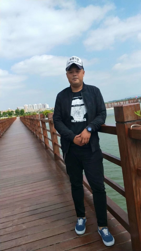 人生如戏的第二张照片--厦门交友网