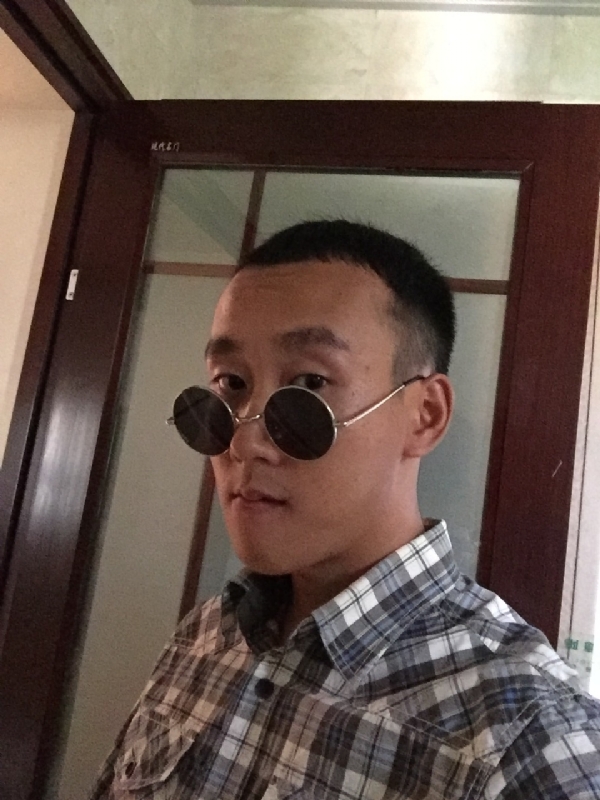 悲喜的第一张照片--厦门交友网