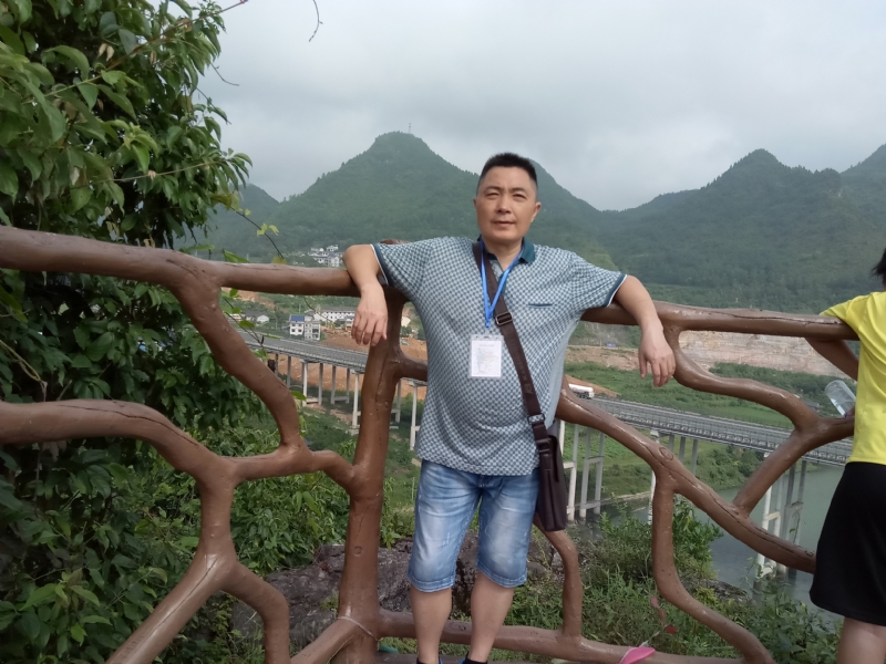 岁月无声的第一张照片--厦门交友网