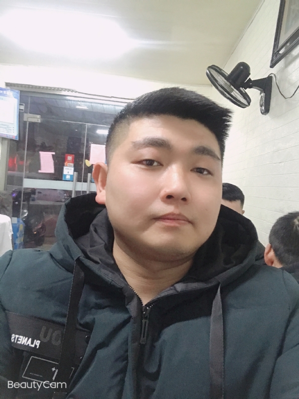 回忆是个小孩的第一张照片--厦门交友网