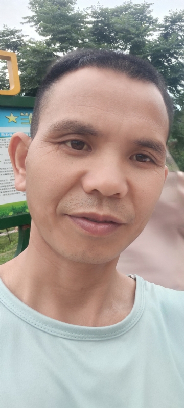 找个相爱的人结婚的第一张照片--厦门交友网