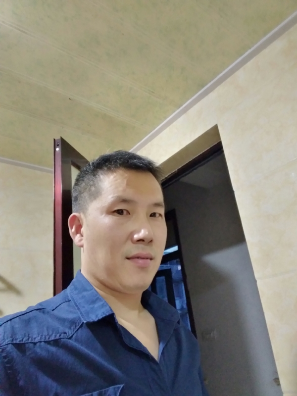 余生搀扶走的第一张照片--厦门交友网