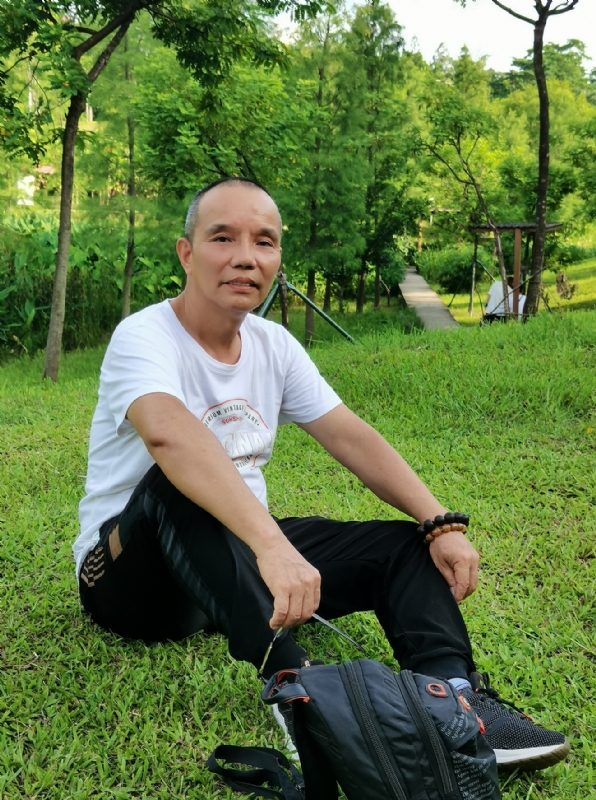 稳重大方的第二张照片--厦门交友网