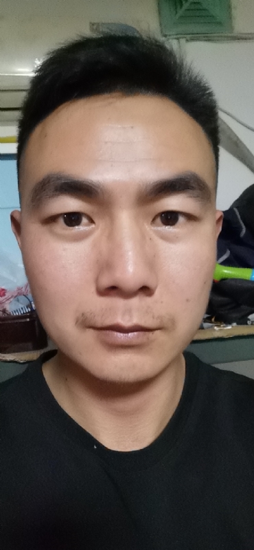 朴实无华的第三张照片--厦门交友网