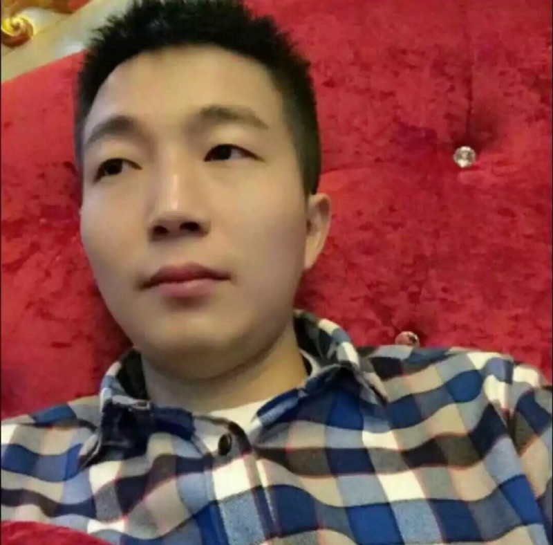 崩塌的信仰的第一张照片--厦门交友网