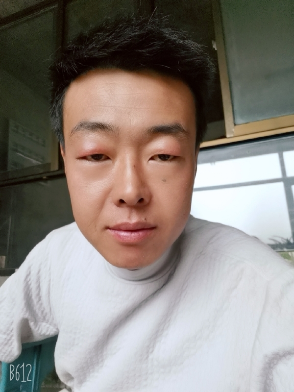 缺爱80后的第一张照片--厦门交友网