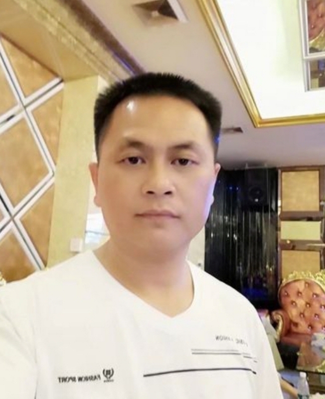 小梁的第一张照片--厦门交友网