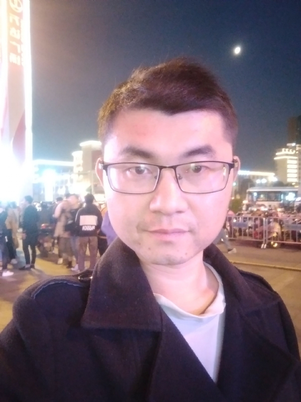 期待的第三张照片--厦门交友网