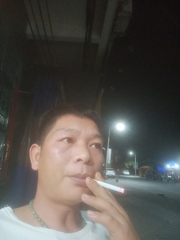 善解人意的第一张照片--厦门交友网