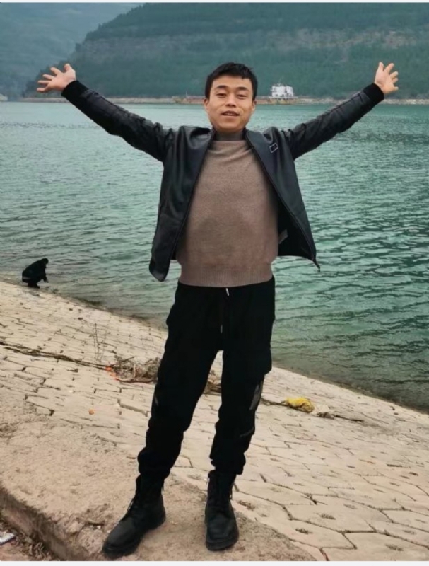 寂寞的风的第二张照片--厦门交友网