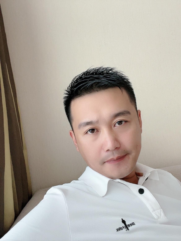 笑望人非的第一张照片--厦门交友网