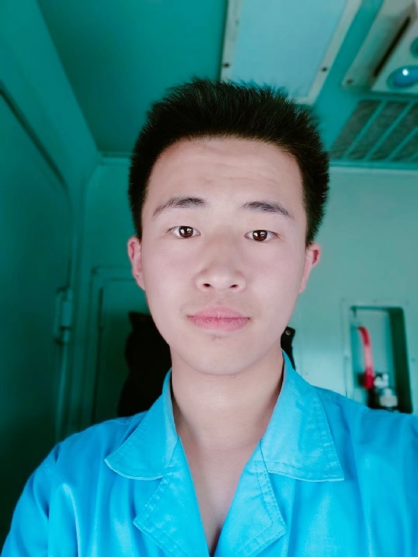 生而为人的第四张照片--厦门交友网