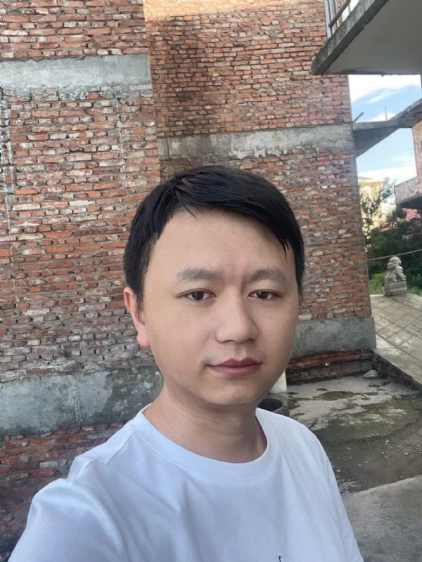 行人的第一张照片--厦门交友网