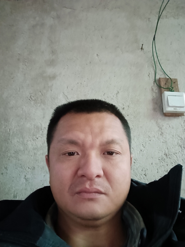 兰成龙的第四张照片--厦门交友网