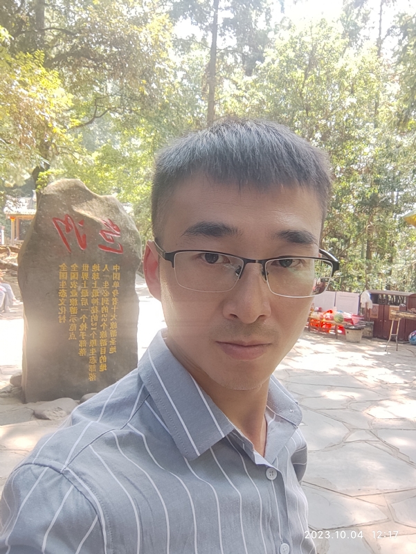 未来可期的第一张照片--厦门交友网