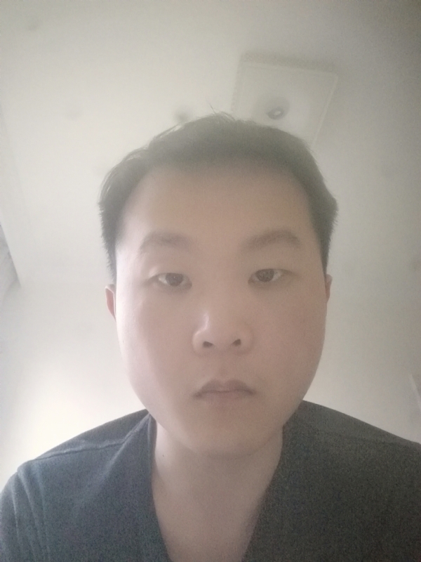 下个瞬间的你的第一张照片--厦门交友网