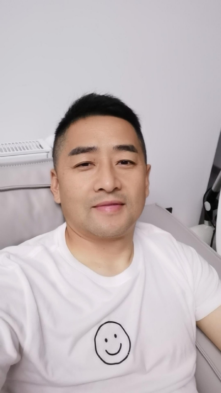 向阳而生的第一张照片--厦门交友网