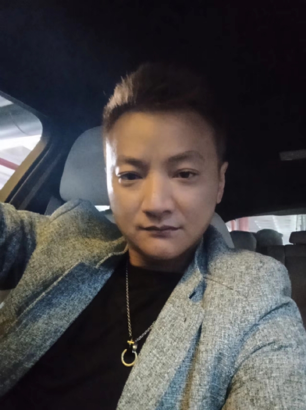 夜、有雨敲窗的第三张照片--厦门交友网