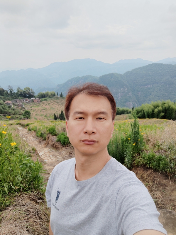 彩虹的第一张照片--厦门交友网