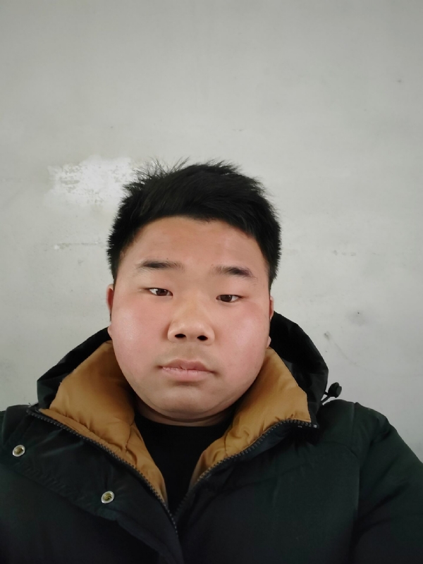 精神饱满的第四张照片--厦门交友网