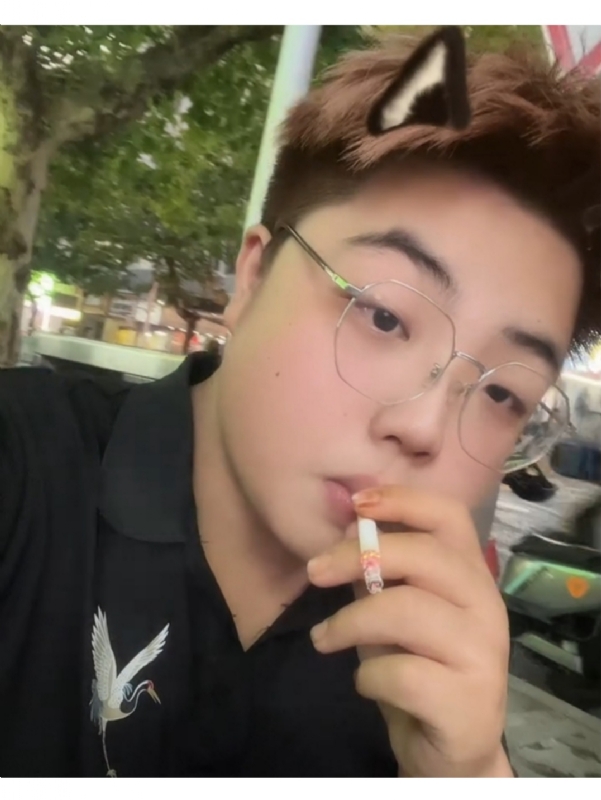 不循环的缘的第一张照片--厦门交友网