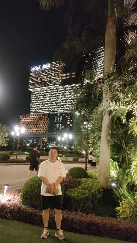 熟悉的身影的第一张照片--厦门交友网
