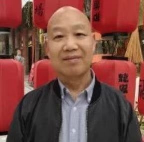 教师作家诗人的第一张照片--厦门交友网