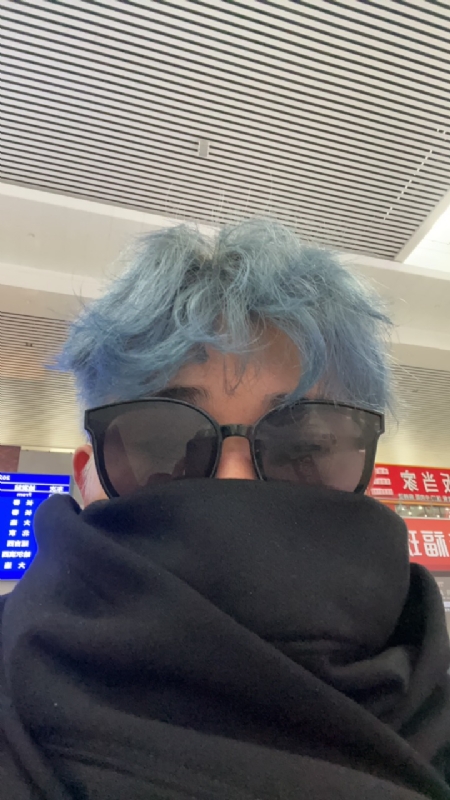 平行线的第二张照片--厦门交友网
