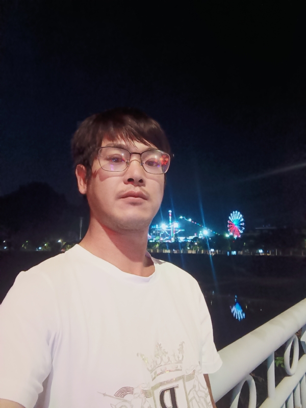 任豐的第一张照片--厦门交友网