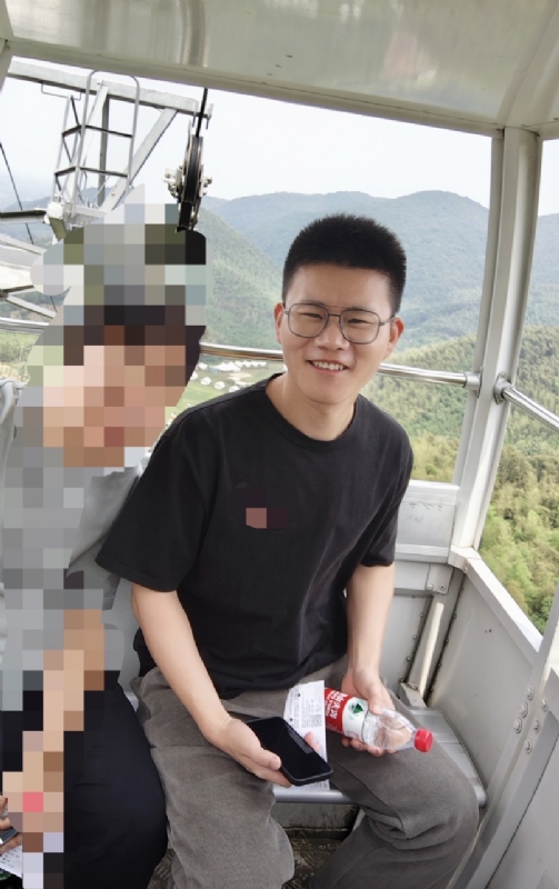 奔奔笨笨的第三张照片--厦门交友网
